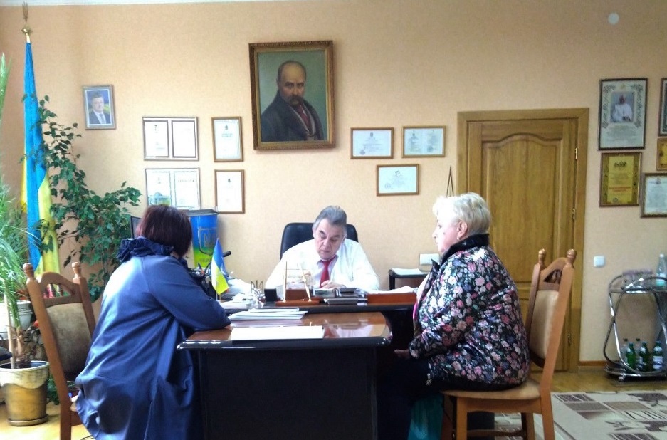 Обговорення перспектив творчої співпраці навчальних закладів із директором Чортківського медколеджу, кандидатом медичних наук, заслуженим лікарем України Біликом Любомиром Степановичем